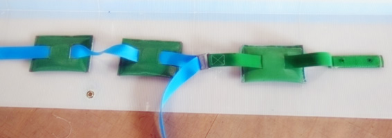 傷防止プロテクター